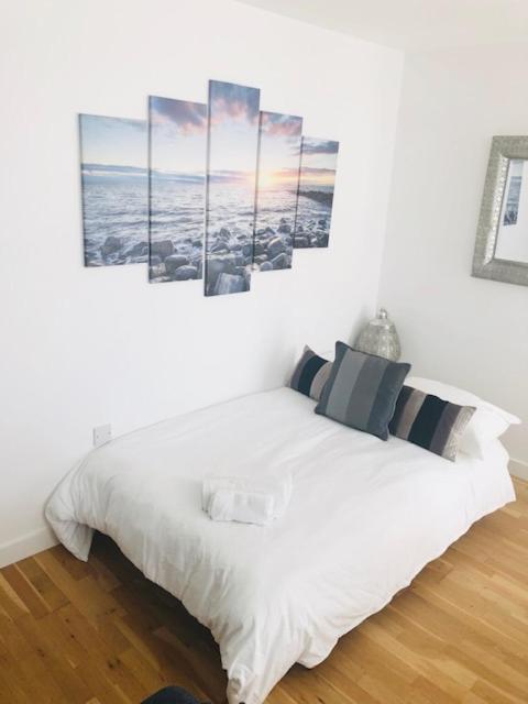 Seaview, Luxury Apartment, 2 Min Walk To Porth Beach New Quay Екстериор снимка