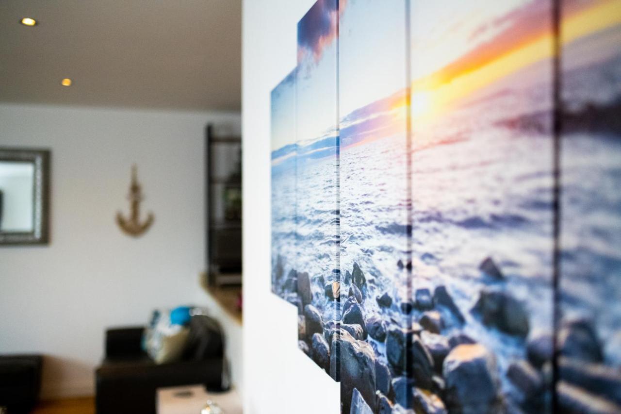 Seaview, Luxury Apartment, 2 Min Walk To Porth Beach New Quay Екстериор снимка