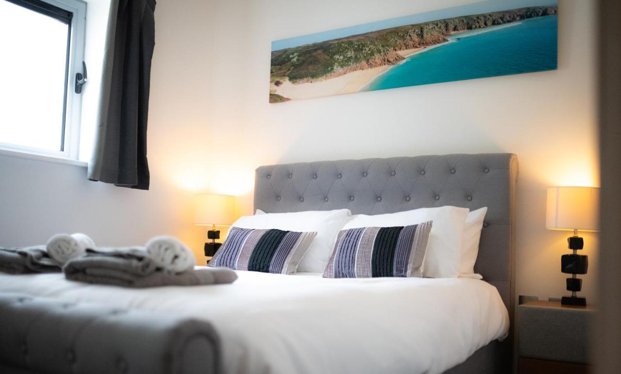 Seaview, Luxury Apartment, 2 Min Walk To Porth Beach New Quay Екстериор снимка